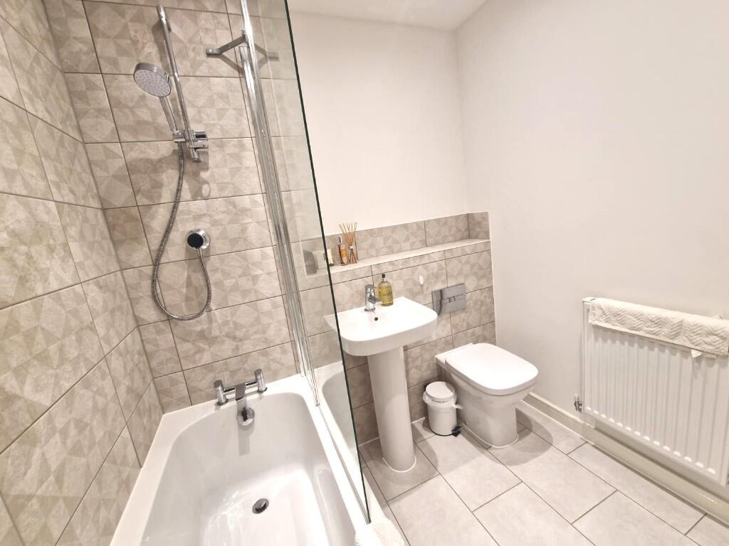 Additional image 41 of Needlers Way, B62