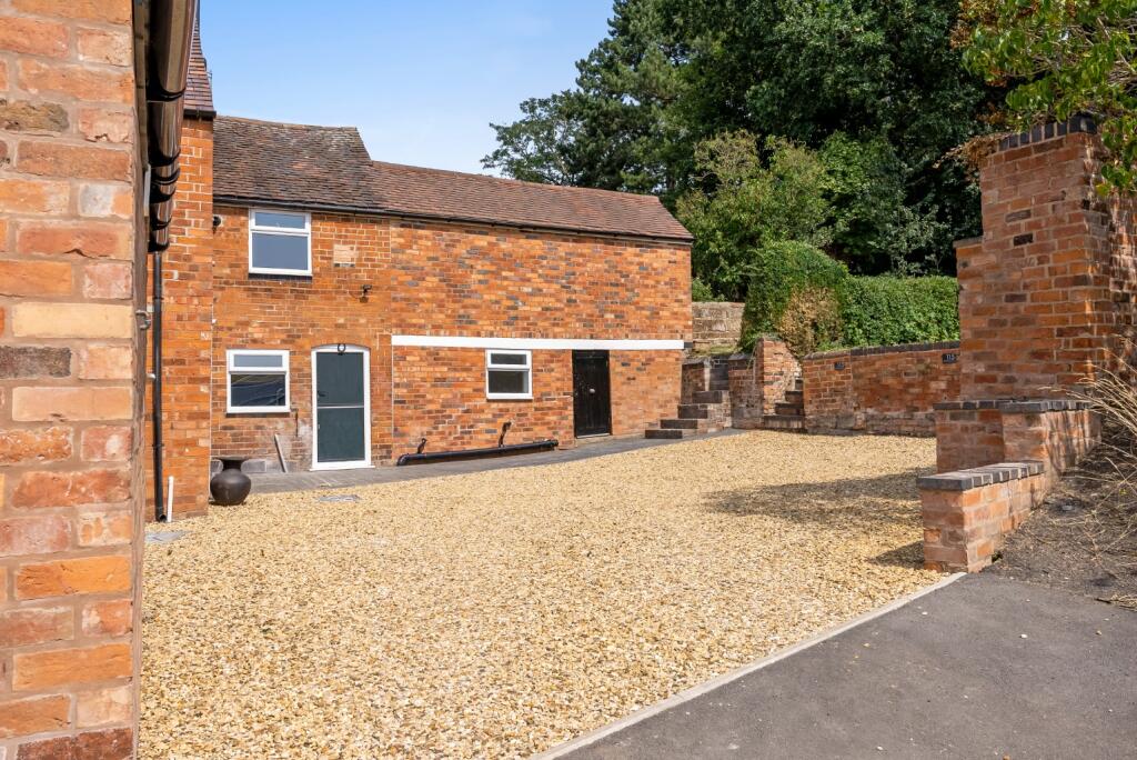 Additional image 20 of Worcester Road, Bromsgrove, Worcestershire, B61 7HN