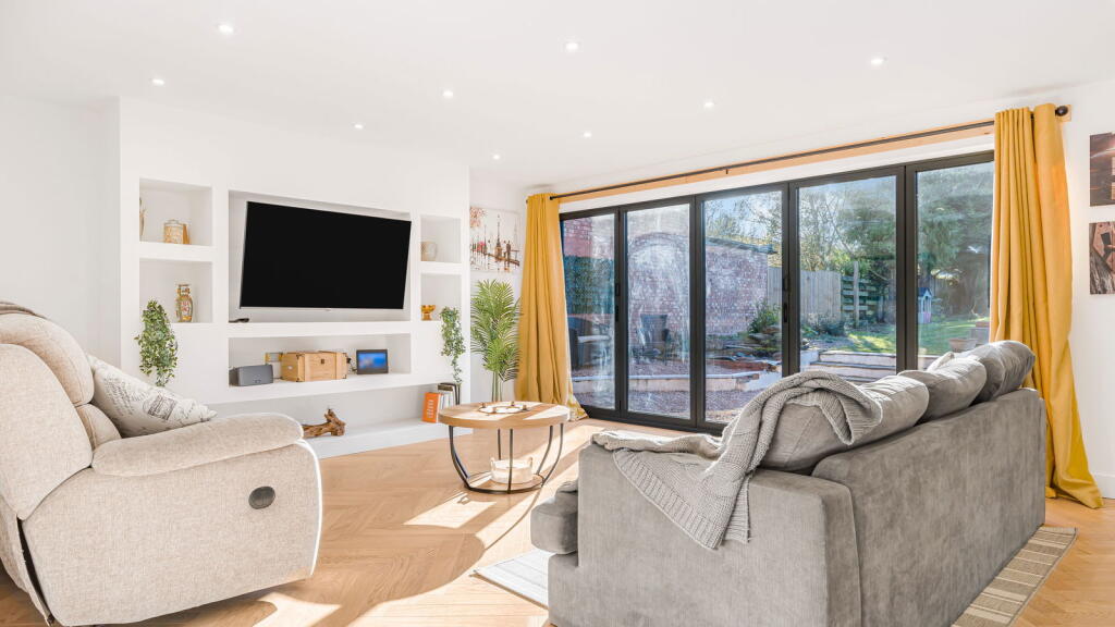 Additional image 3 of Alcester Road, Hollywood, Birmingham, B47 5NB