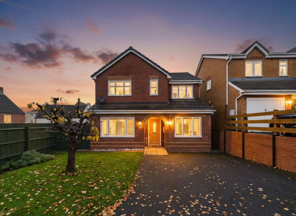 Additional image 15 of Royal Worcester Crescent, Bromsgrove, B60