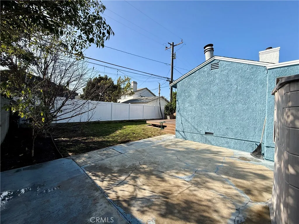 Additional image 44 of 14621 Fonthill Avenue, Hawthorne, CA 90250