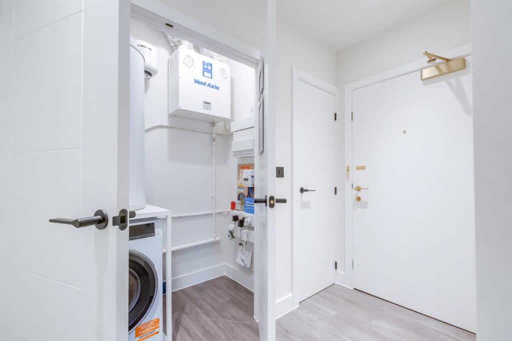 Additional image 10 of Belmont Wharf, Glasswater Locks, Birmingham, B4