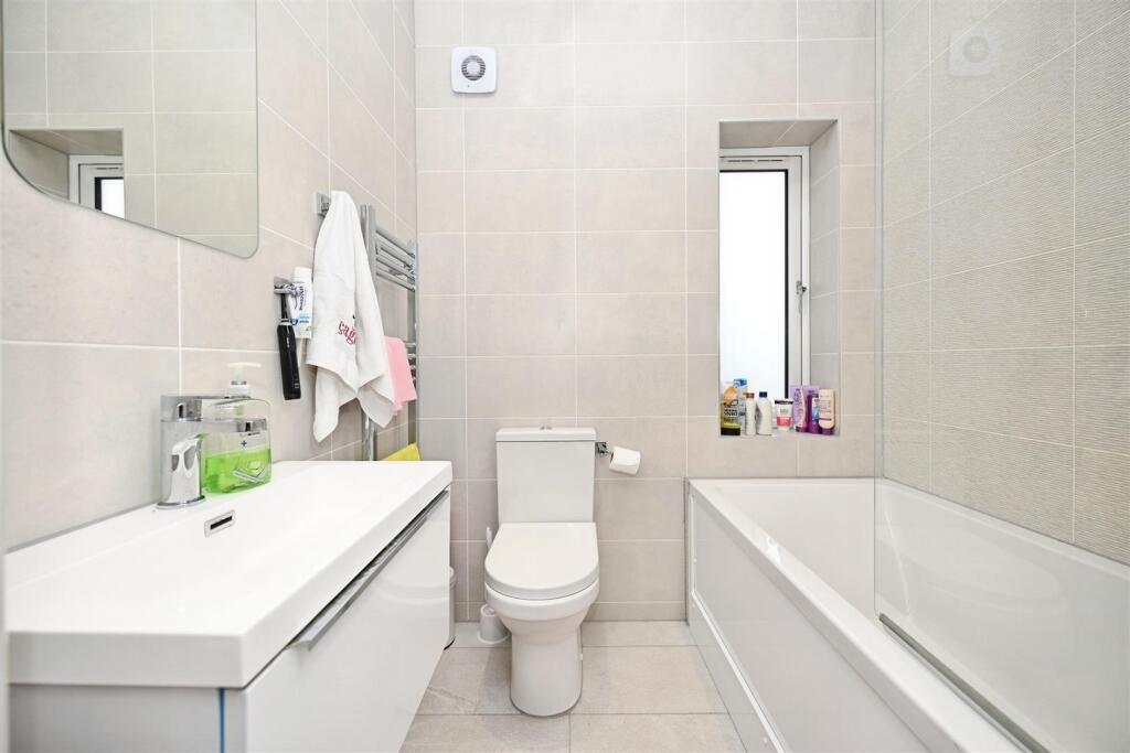 Additional image 21 of Beaufort Drive, Birmingham