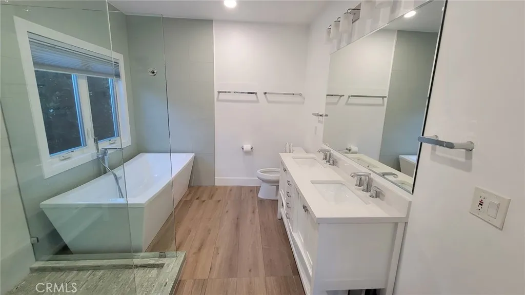 Additional image 76 of 12812 Short, Los Angeles, CA 90066