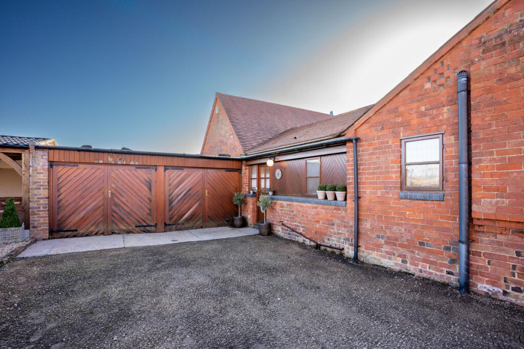 Additional image 21 of Dordale Road Bournheath Bromsgrove, Worcestershire, B61 9JX