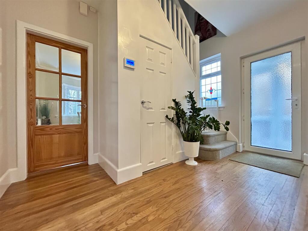 Additional image 36 of Bromsgrove Road, Hunnington, Halesowen