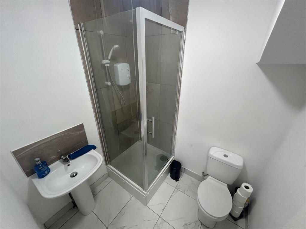 Additional image 6 of Halesowen Road, Cradley Heath