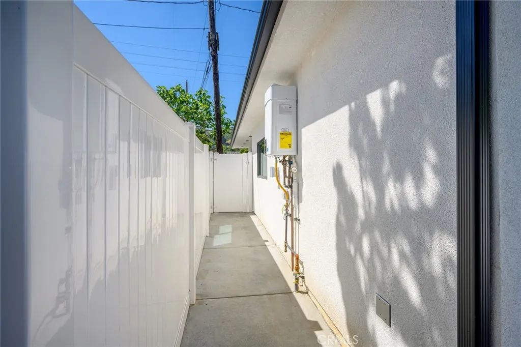 Property image for 8439 Apperson Street, Sunland, CA 91040