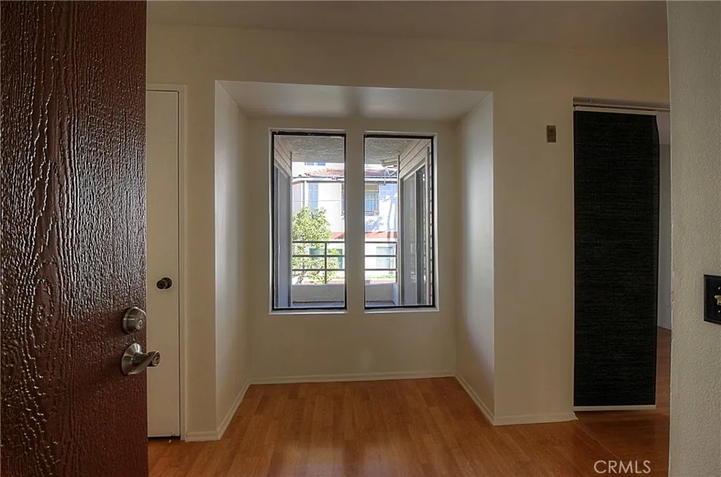 Additional image 5 of 400 N Louise Street Unit 205, Glendale, CA 91206