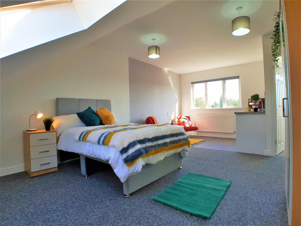 Additional image 25 of Court Oak Road, Birmingham