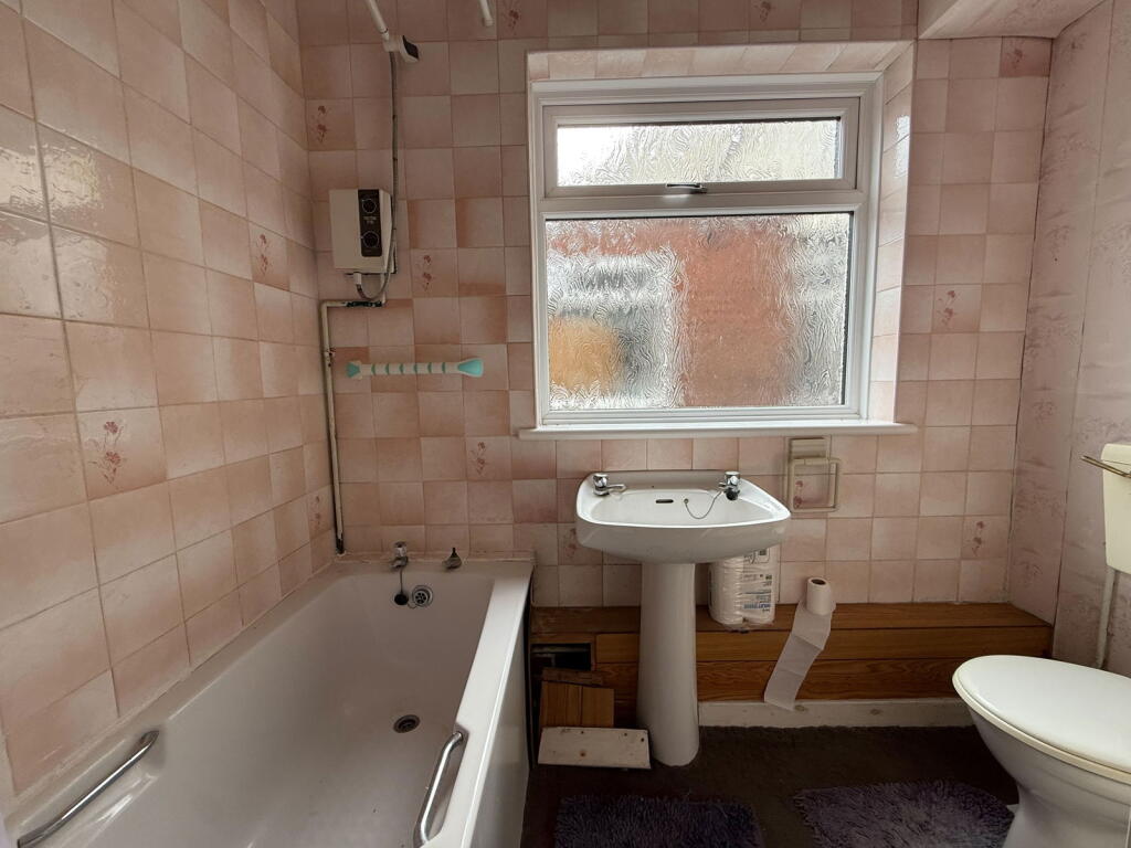 Additional image 8 of Victoria Road, Halesowen, B62 8HY