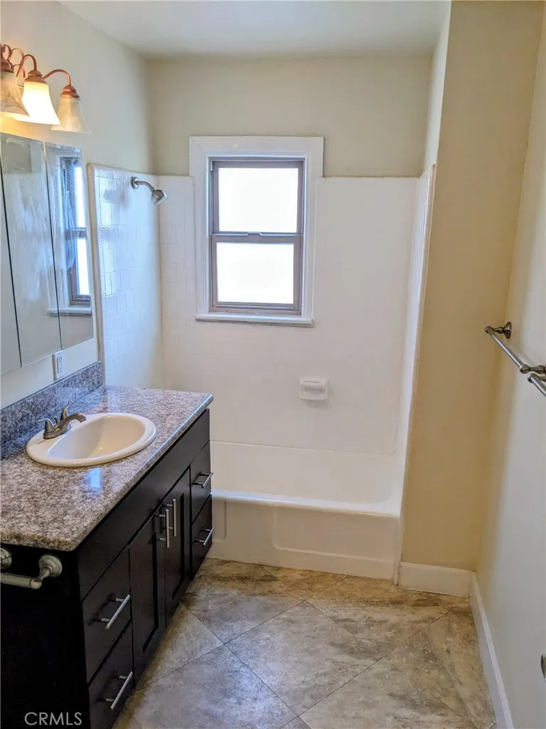 Additional image 24 of 208 Granada Ave Unit 210D, Long Beach, CA 90803