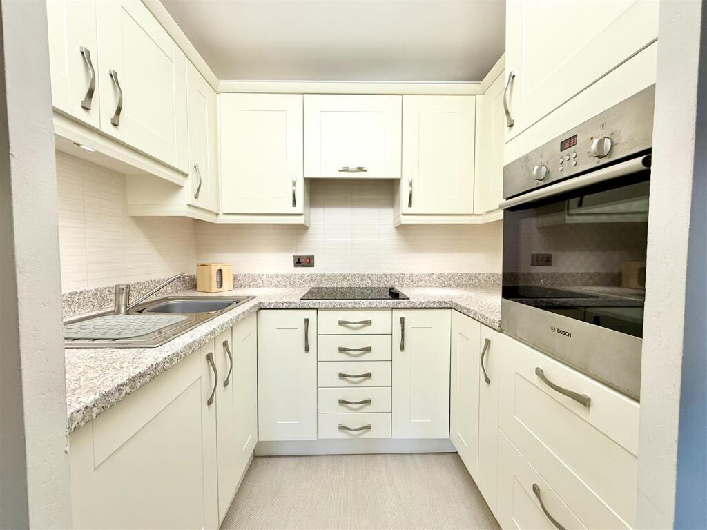 Additional image 11 of 7 Lyttleton House, Blackberry Lane, Halesowen