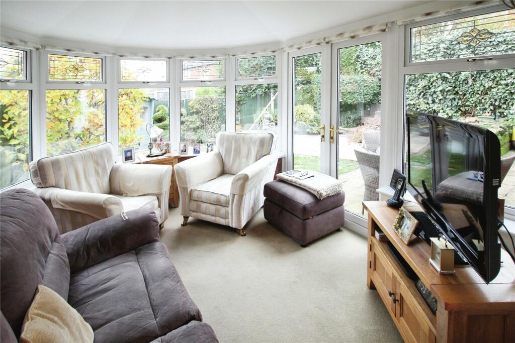 Additional image 3 of Tythe Barn Close, Stoke Heath, Bromsgrove, Worcestershire, B60