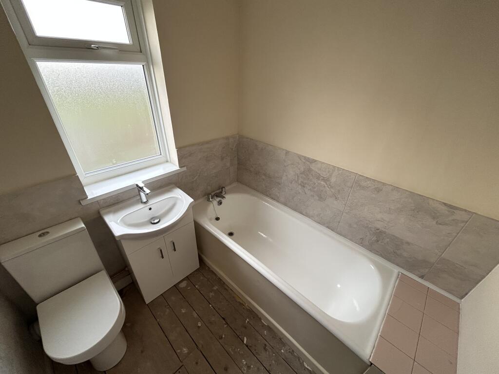 Additional image 9 of Lloyds Road, HALESOWEN