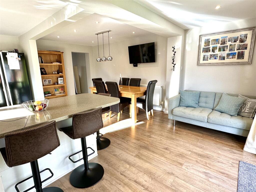 Additional image 10 of Cross Road, Alcester