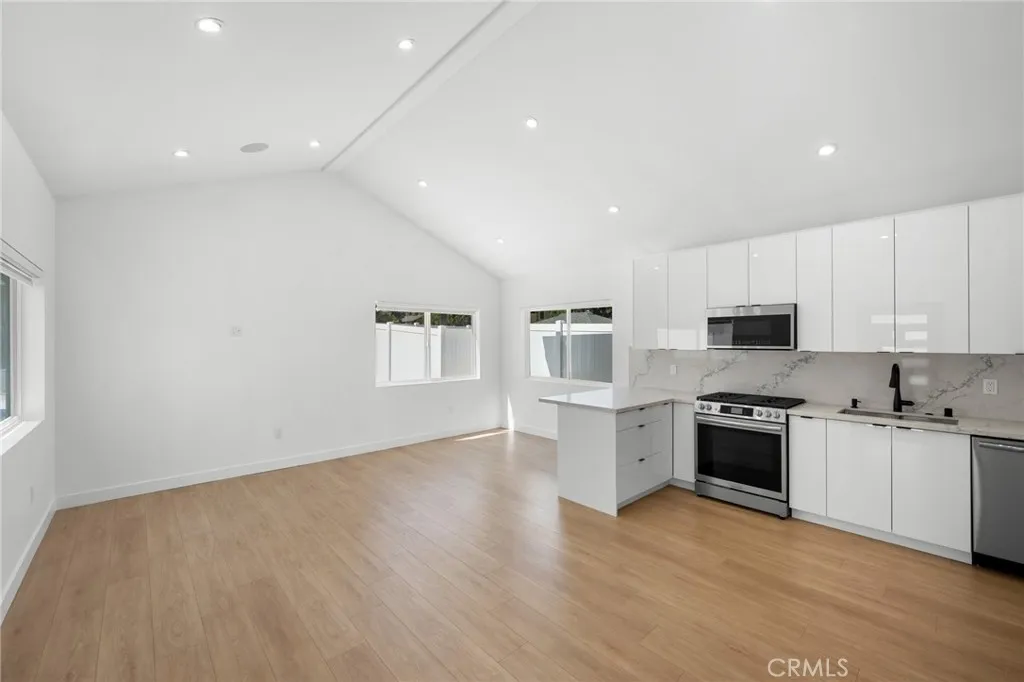 Additional image 22 of 8439 Apperson Street, Sunland, CA 91040