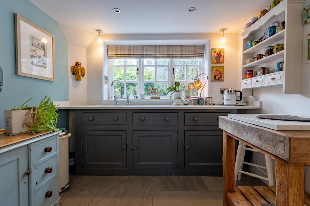 Additional image 10 of Rune Cottage, High Street, Bidford-on-Avon B50 4AF