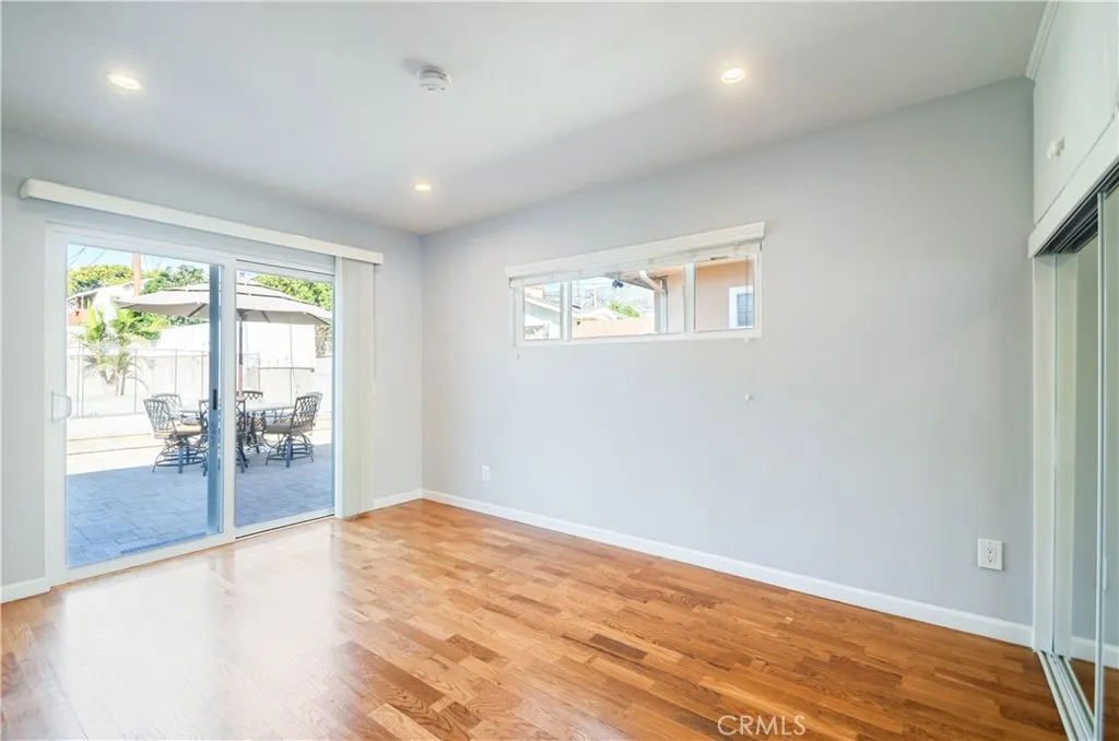 Additional image 22 of 721 E Elmwood Ave, Burbank, CA 91501