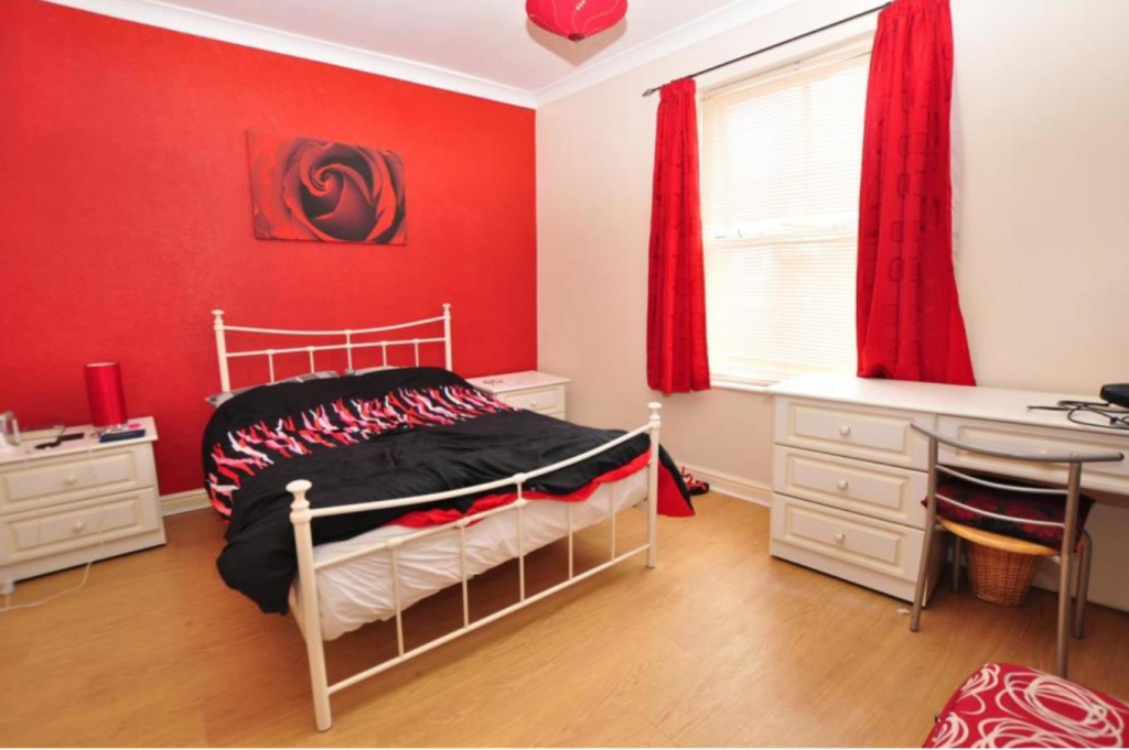 Additional image 4 of Halesowen Road, Cradley Heath