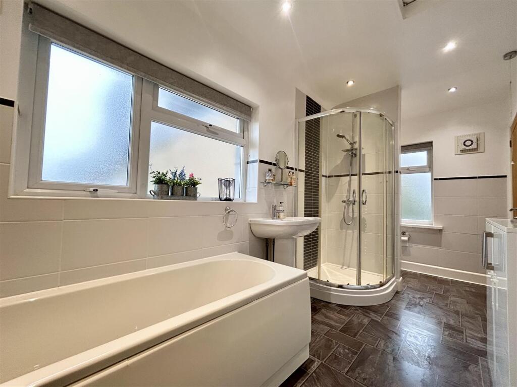 Additional image 16 of Bromsgrove Road, Hunnington, Halesowen