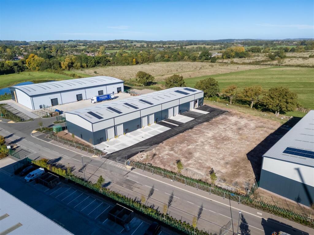 Additional image 13 of Oak Tree Court, Arden Forest Way, Alcester B49 6GT