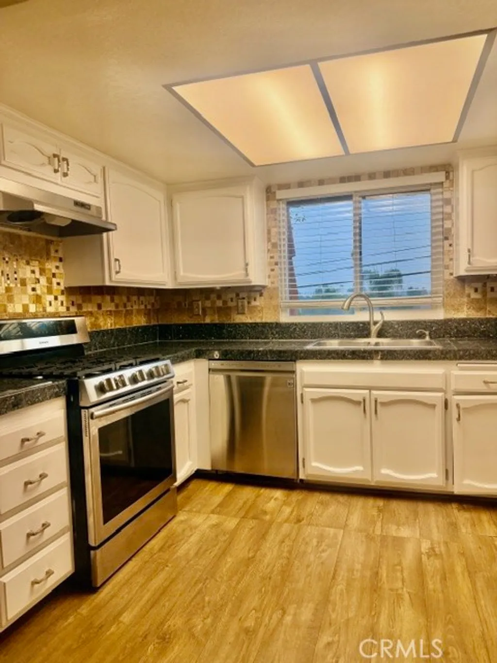 Additional image 3 of 2865 N Palm Ave, Orange, CA 92865