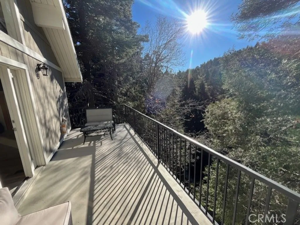 Additional image 6 of 601 Sunderland Court, Lake Arrowhead, CA 92352