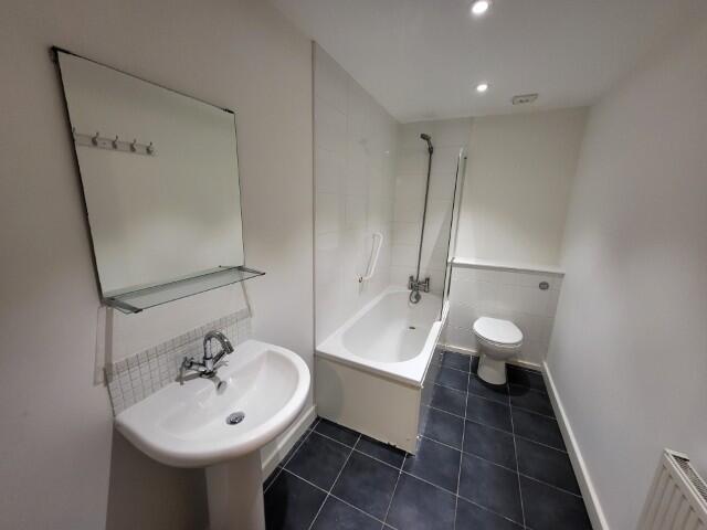 Additional image 5 of High Street, Bromsgrove, B61