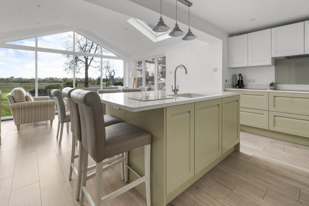 Additional image 11 of Finstall Road, Bromsgrove B60 2EJ