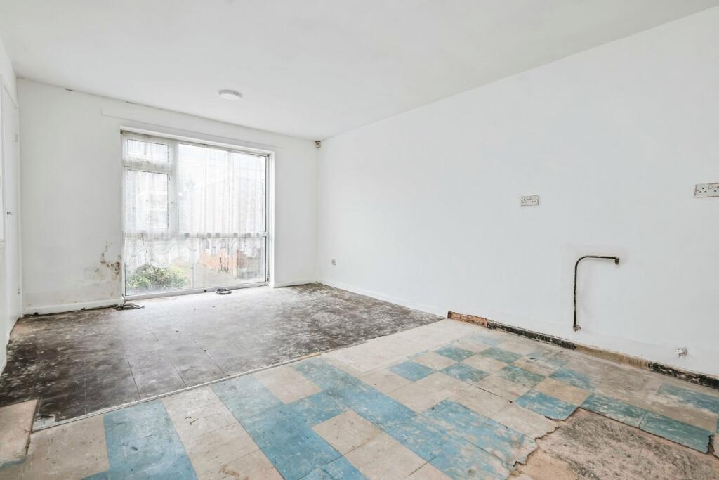 Additional image 8 of Corncrake Drive, Birmingham, West Midlands, B36