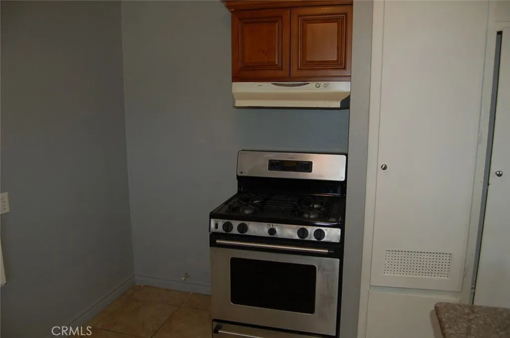 Additional image 16 of 422 W Palm Street Unit 424 1/2D, Compton, CA 90220