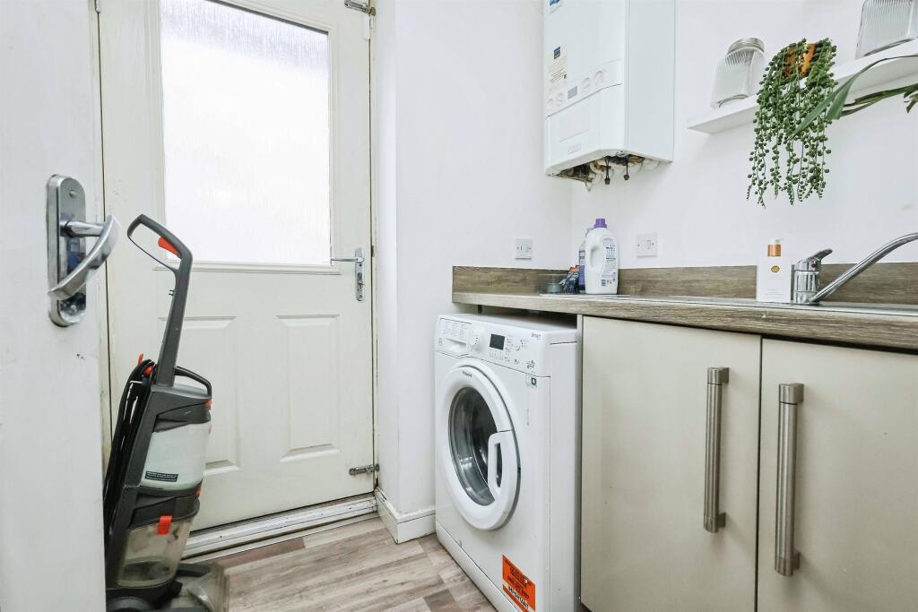 Additional image 11 of Thatchers Barn Drive, Halesowen