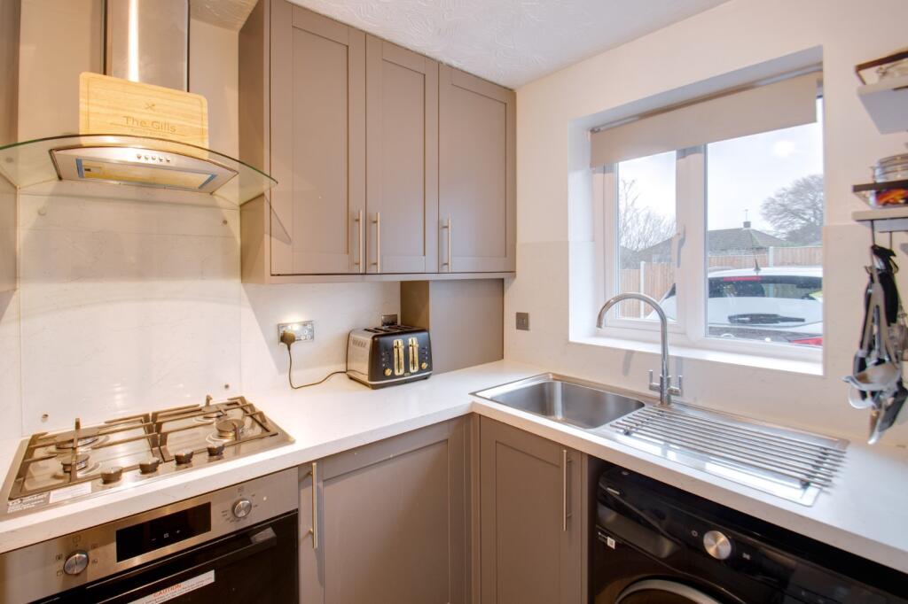 Additional image 4 of Barnswood Close, Halesowen, West Midlands, B63