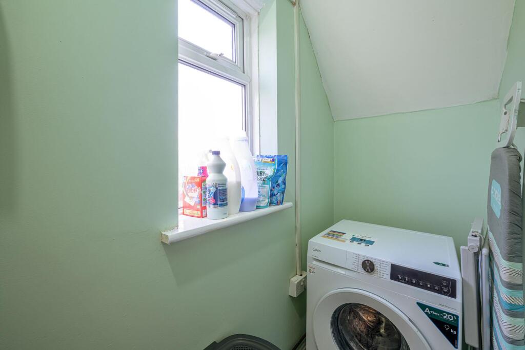 Additional image 5 of Beecher Road East, Halesowen, B63 2EB