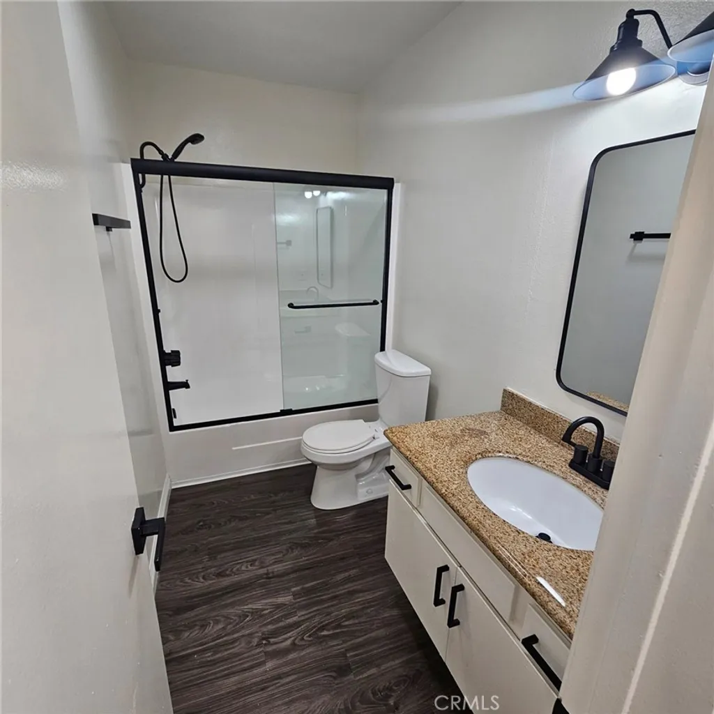 Additional image 5 of 209 S Prospect Avenue Unit 110, Redondo Beach, CA 90277