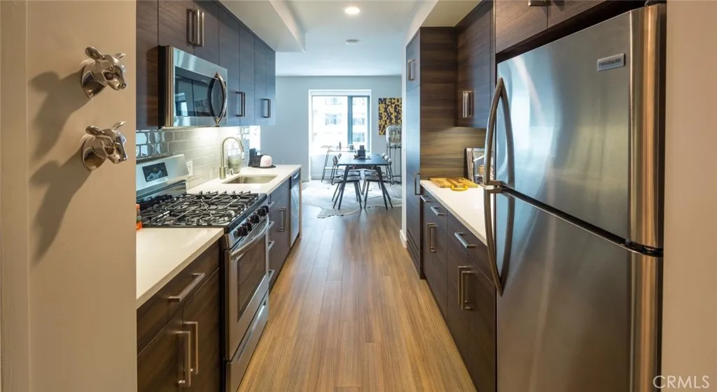 Additional image 7 of 150 Van Ness Avenue Unit 1036, San Francisco, CA 94102