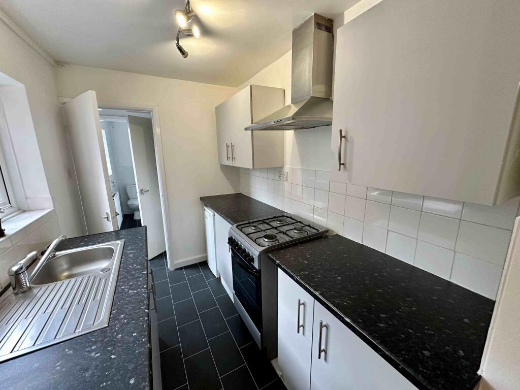 Additional image 4 of High Street, Quinton