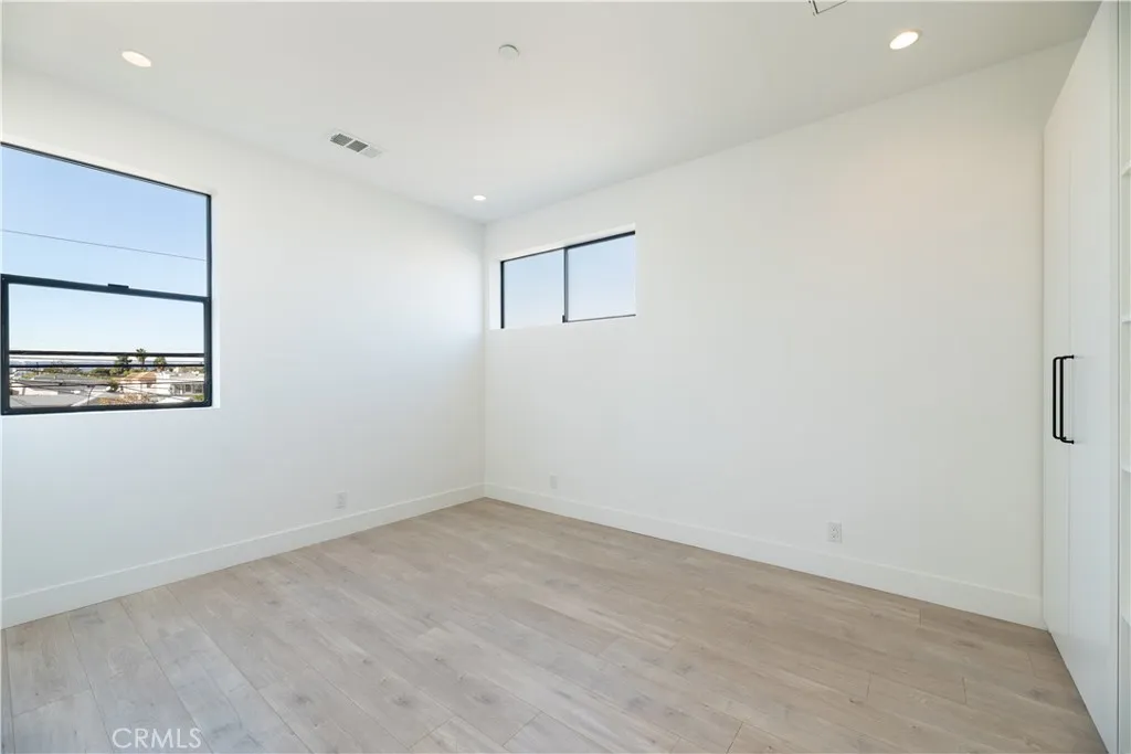 Additional image 37 of 1809 S Longwood Ave, Los Angeles, CA 90019