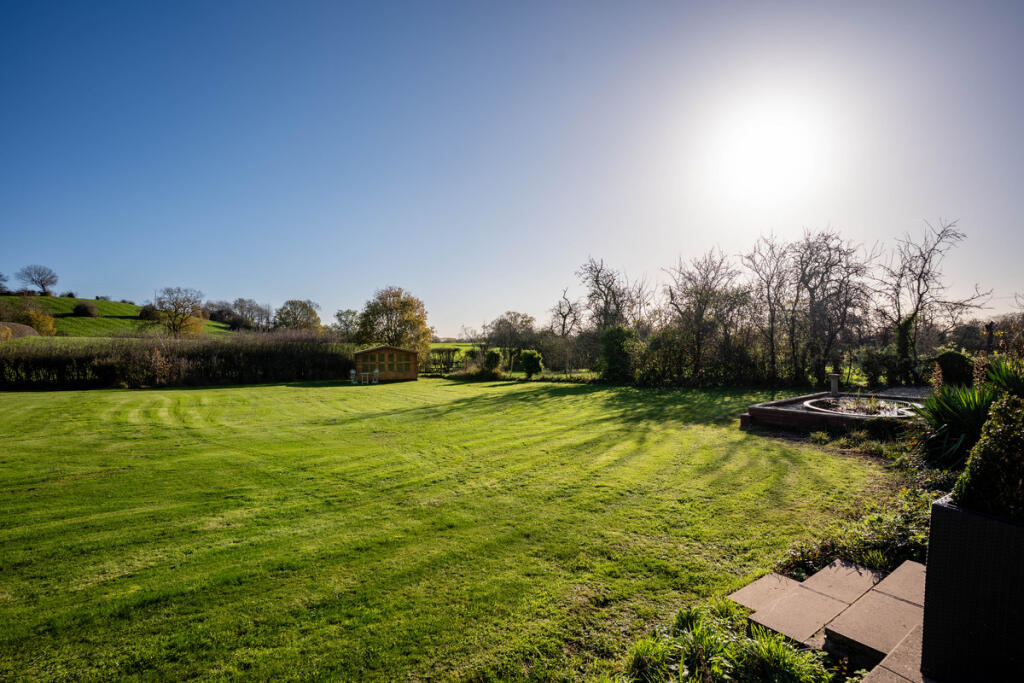 Additional image 2 of Dordale Road Bournheath Bromsgrove, Worcestershire, B61 9JX