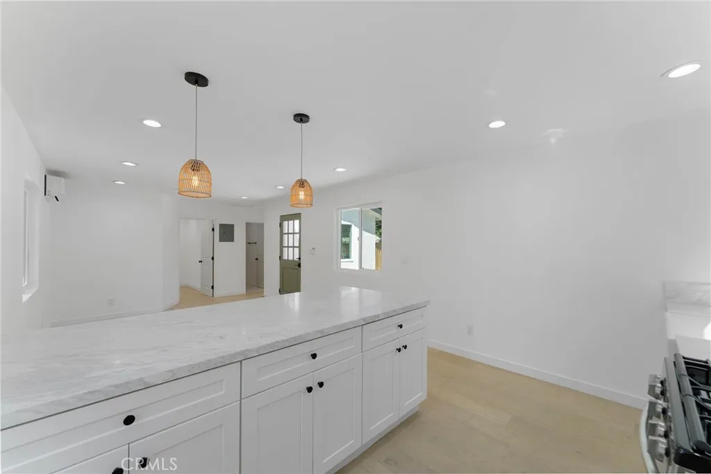 Additional image 7 of 2742 S Sycamore Ave, Los Angeles, CA 90016