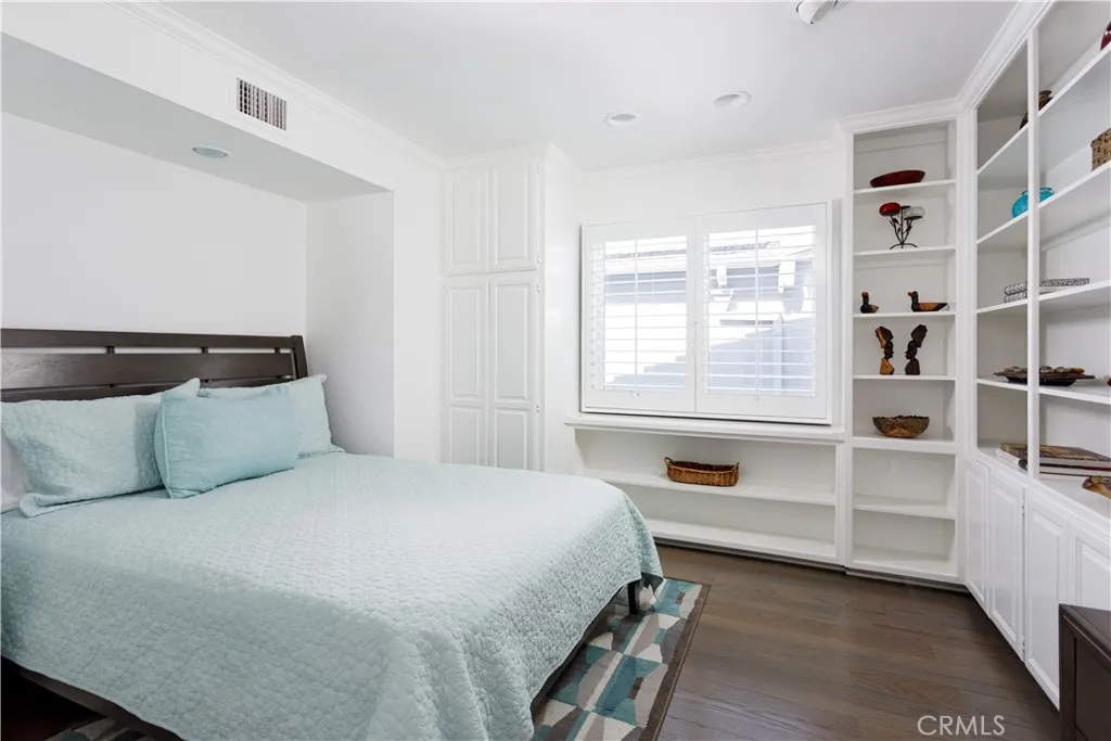 Additional image 27 of 111 Via Undine, Newport Beach, CA 92663