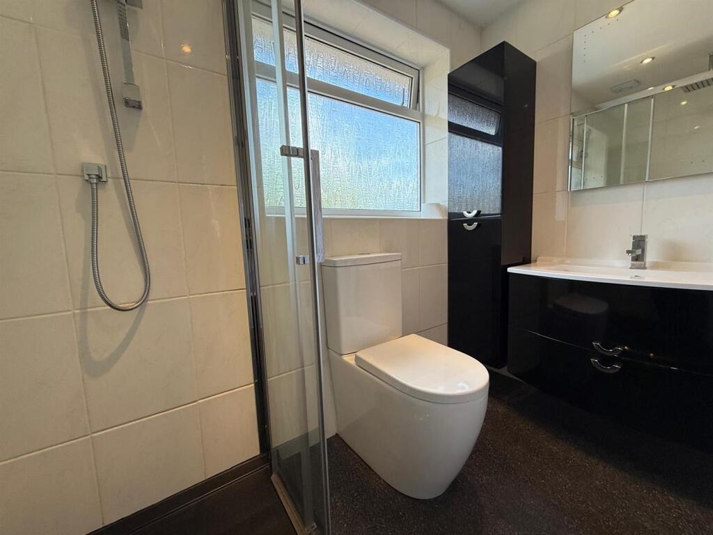 Additional image 10 of Hamilton Avenue, Halesowen, B62 8SJ