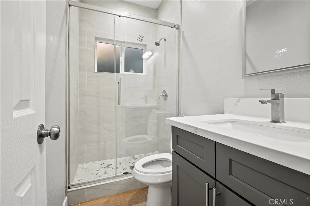 Additional image 14 of 1584 W Wakefield Avenue Unit B, Anaheim, CA 92802