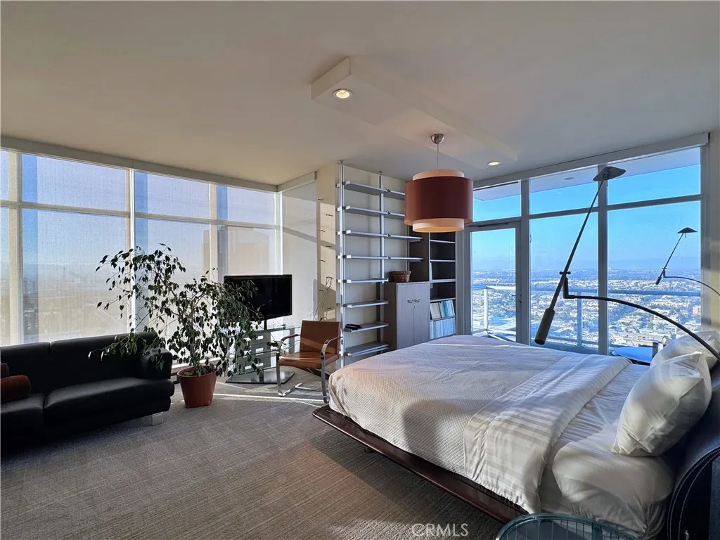 Additional image 20 of 400 W Ocean Blvd, Long Beach, CA 90802