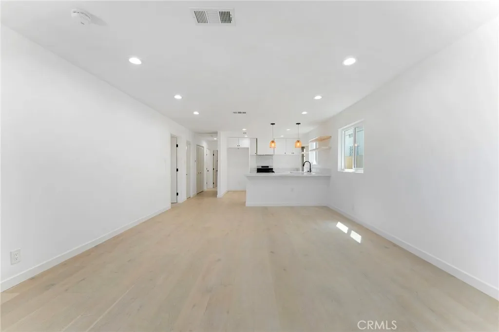 Additional image 4 of 2740 S Sycamore Ave, Los Angeles, CA 90016