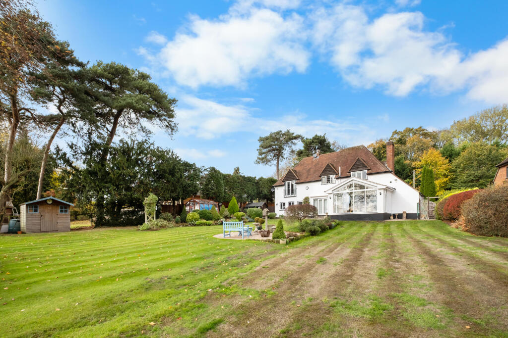 Additional image 37 of Finstall Road, Bromsgrove B60 2EJ