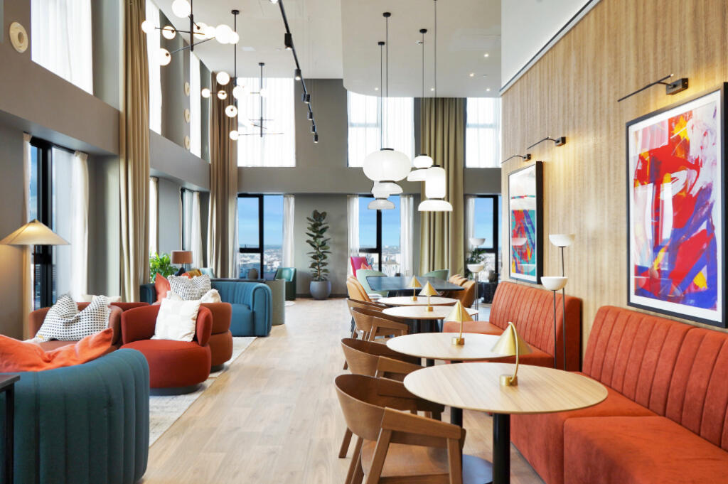 Additional image 19 of Guild Point