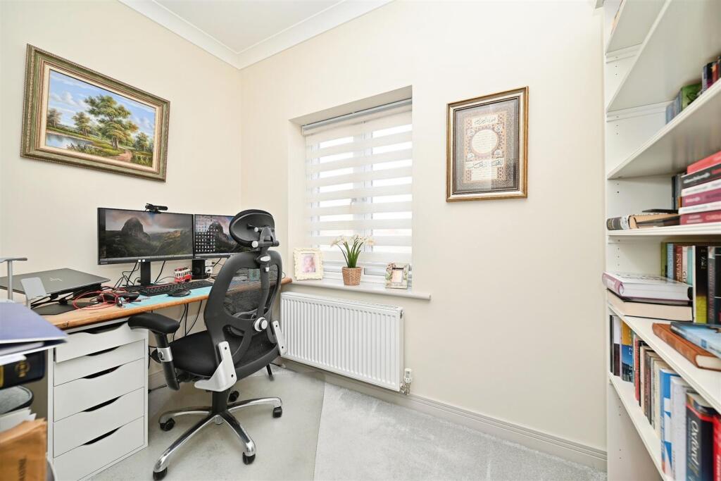 Additional image 20 of Beaufort Drive, Birmingham