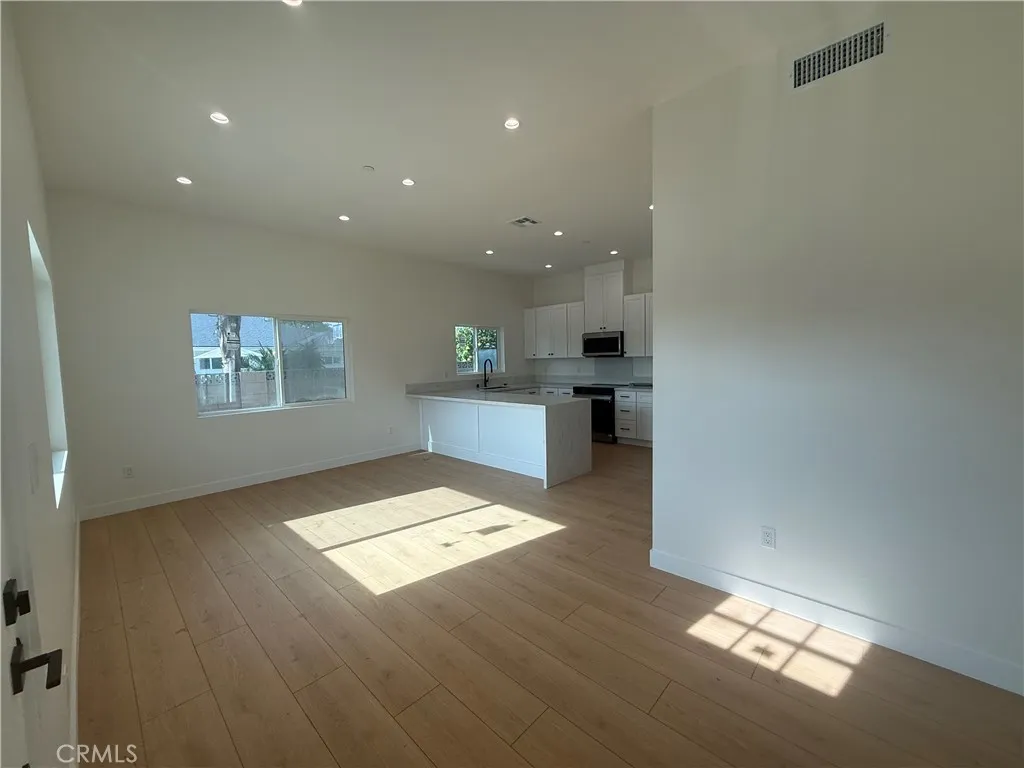 Additional image 24 of 13507 Cantara Street, Panorama City, CA 91402
